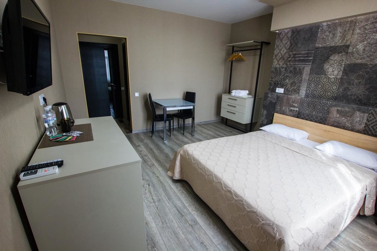 Апартаменты Solo Apartment Ahmatovoy Киев-20